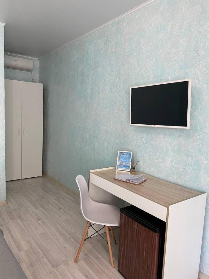 Мини-Отель Дарья В Пицунде Pizunda Exteriör bild